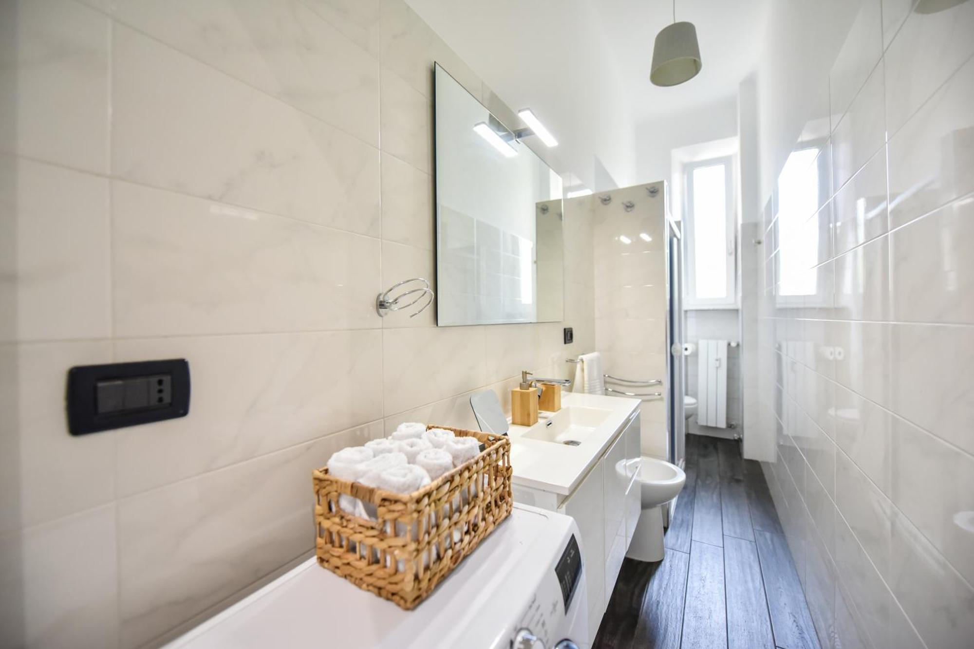 Benvenuti Casa Leo - Elegante Appartamento Turin Exterior foto